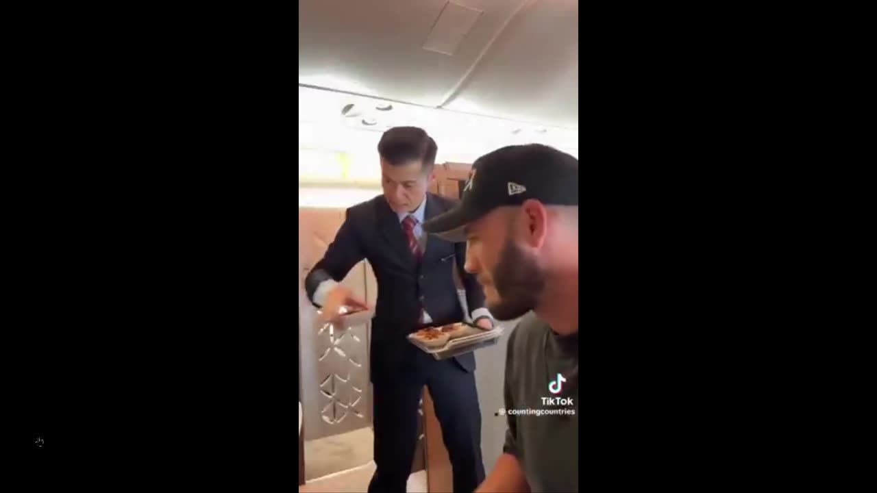 This is serious first class -cost is 10K, like what? Nice service but way too much $