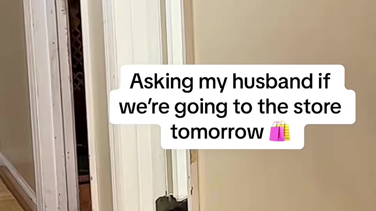 Try this prank on your husband🤣🤣🤣#scarecam #scare #scared #prank
