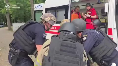 🙏 Zelensky: As of now, more than 40 people have been injured and one person