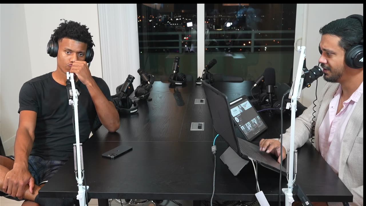 5 STAR LIVESTREAM
