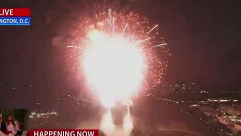 Trump breaks into biggest laugh at 4th of July fireworks
