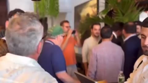 Protesters Force Zohran Mamdani To Flee NYC Restaurant
