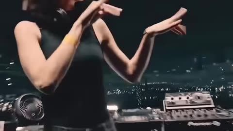 Viral Dance Song 2025