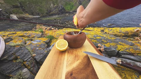Catch & Cook - Filet o Fish 🎣🧑‍🍳🍳#catchandcook #outdoorcooking #bushcraft