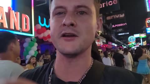 BAR FINE PISSHEAD PATTAYA BELLENDS