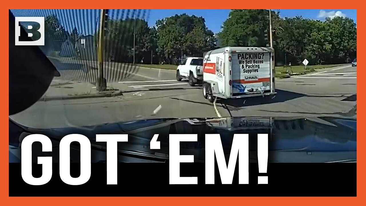 Got 'Em! Fleeing Trailer Reeled in with Police Grappling Hook