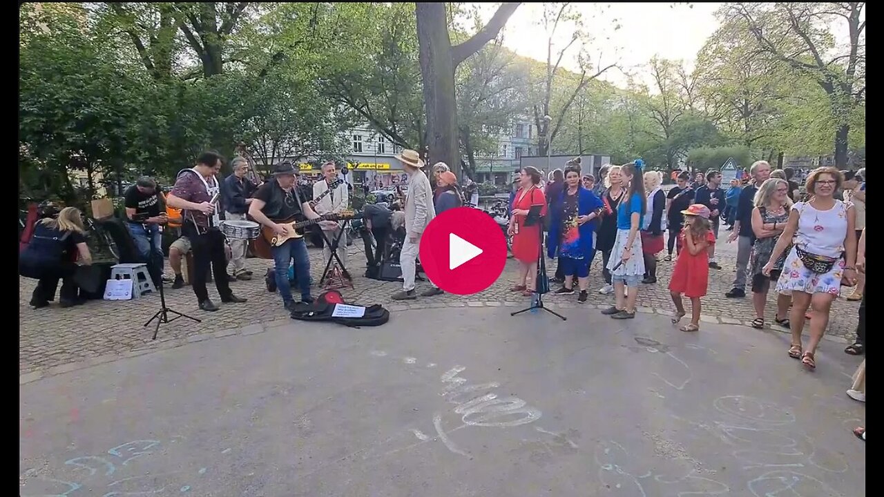 17.04.2025 - Danser Encore - Vier Jahre Berliner Basis Band - Helmholtzplatz - Berlin