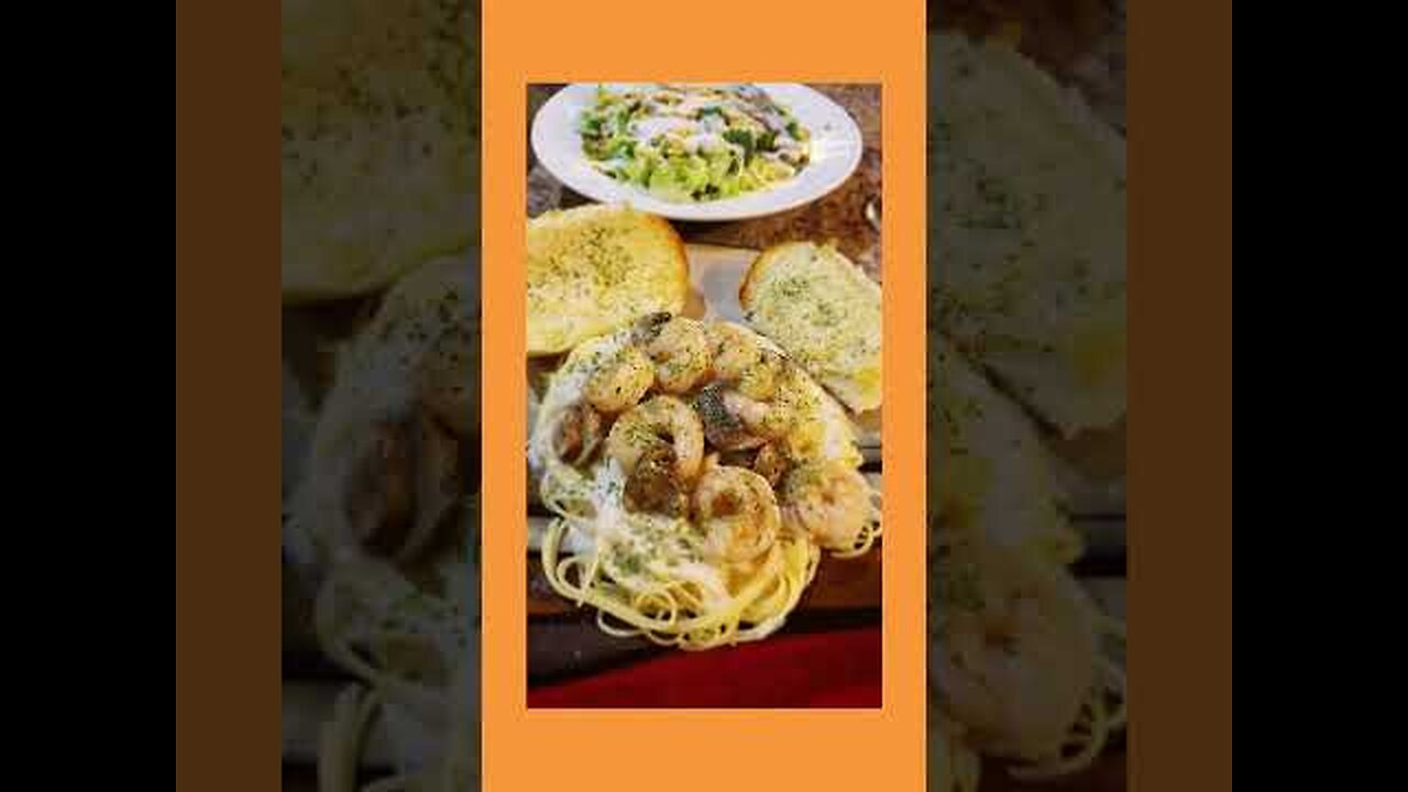 10 Minute Shrimp Alfredo. Easy Alfredo dinner