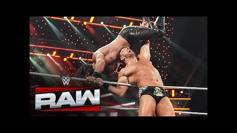 Seth Rollins vs. LA Knight World Heavyweight Title Match Raw highlights, Aug. 4, 2025 - WWE