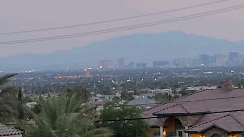 Did you SEE tonight's HAZY Las Vegas sunset? Check THIS out! 07.13.2025 #follow #lasvegas #gaming