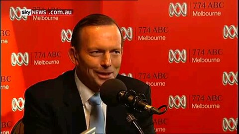 Tony Abbott gives a bird a wink #fyp #reels #tonyabbott