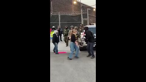 🇺🇲⚖️🇺🇲🗽🇺🇲🔒🇺🇲 KAT ABUGHAZALEH (D) TRIED TO PICK A FIGHT WITH I.C.E. - GOT BODIED INSTEAD!