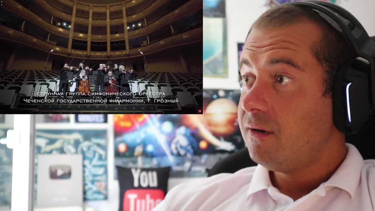 🎮GAMER REACTS - Ill go out into the field at night a Horse