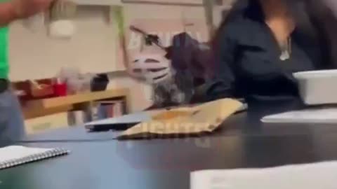 Goblina chimps out in classroom