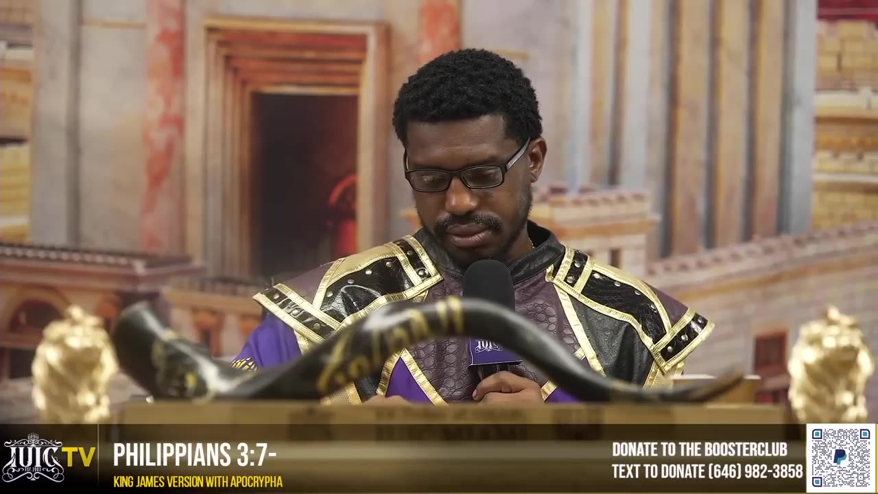 Be GREAT With God NOT THE WORLD || 15 Minutes W/ The Captains