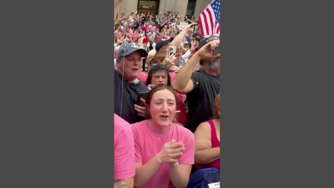 Crowd of supporters gets emotional after Karen Read is found not guilty of murder