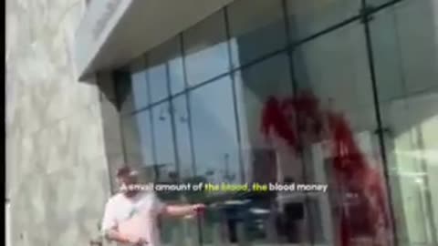 “ Veterans For Peace as he threw red paint at the U.S. mission to the United Nations in protest.“