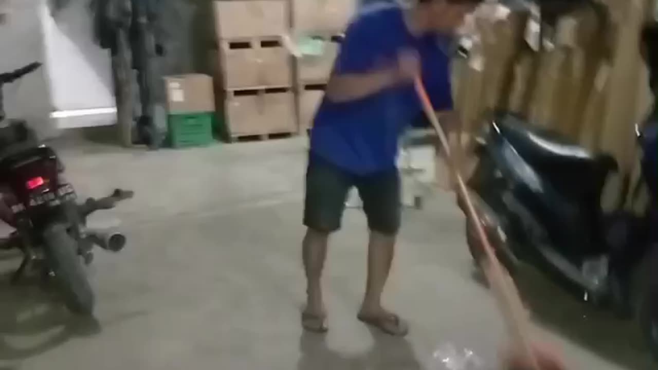 Warehouse Cleaning Part 4 – The Stuff Never Ends!