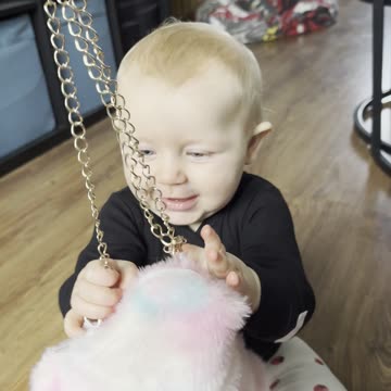 a unicorn purse for baby kayla? 🦄💖