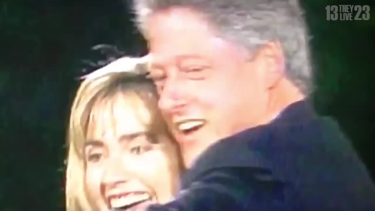 HRC REPTILIAN EYES