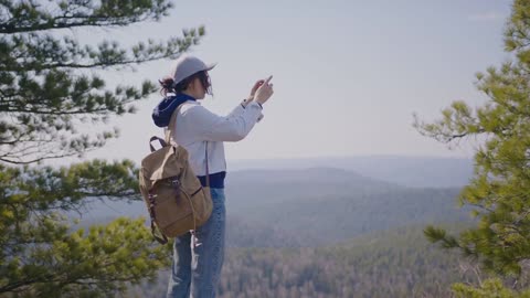 Travel: The Secret to a Smarter, Slightly Poorer You!