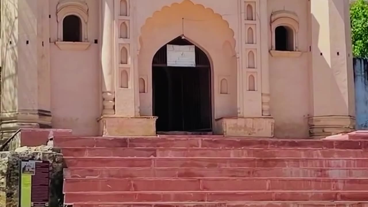 Duniya ki Sabse pyari awaaz