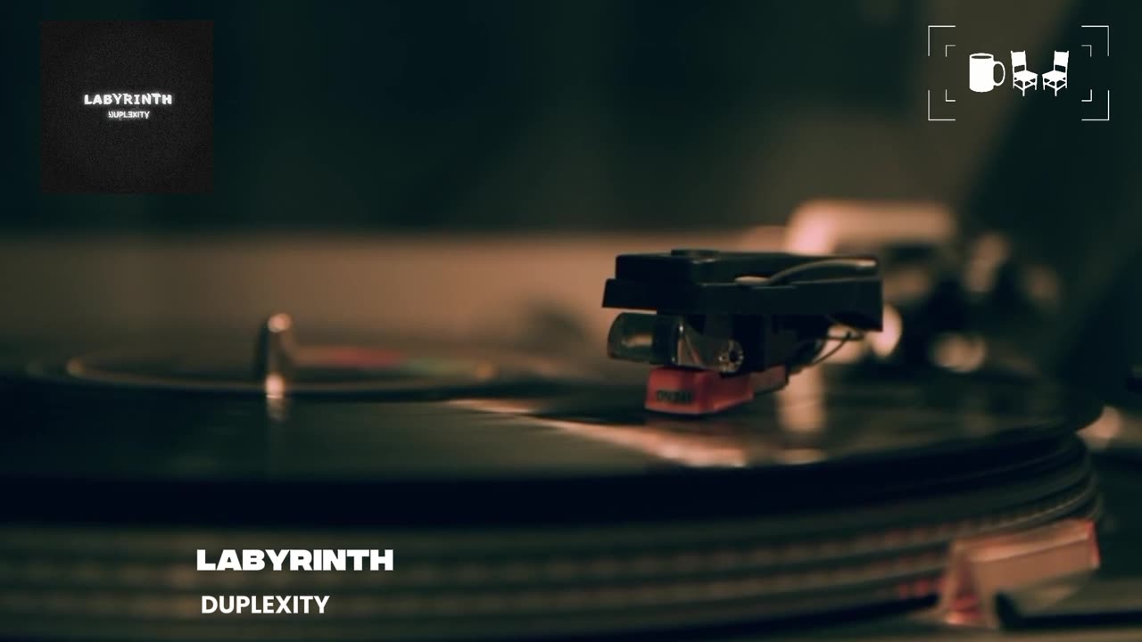 Cupchairs Discovers - 'Labyrinth' by (DUPLEXITY )