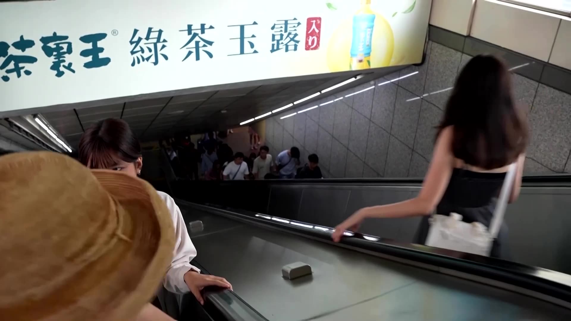 Sirens wail, cities shut down as Taiwan simulates Chinese air raid