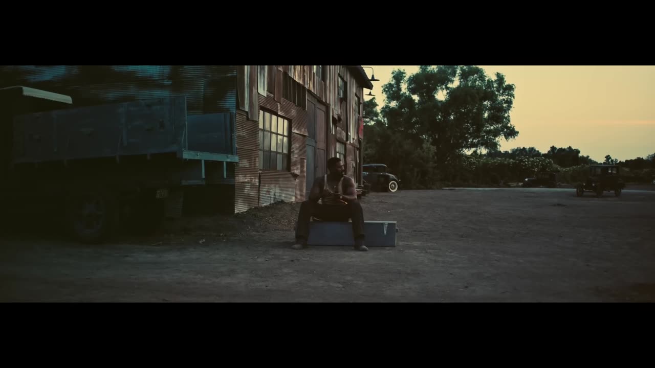 Sinners | Official Trailer