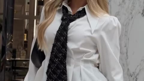 Do you like school uniforms on women