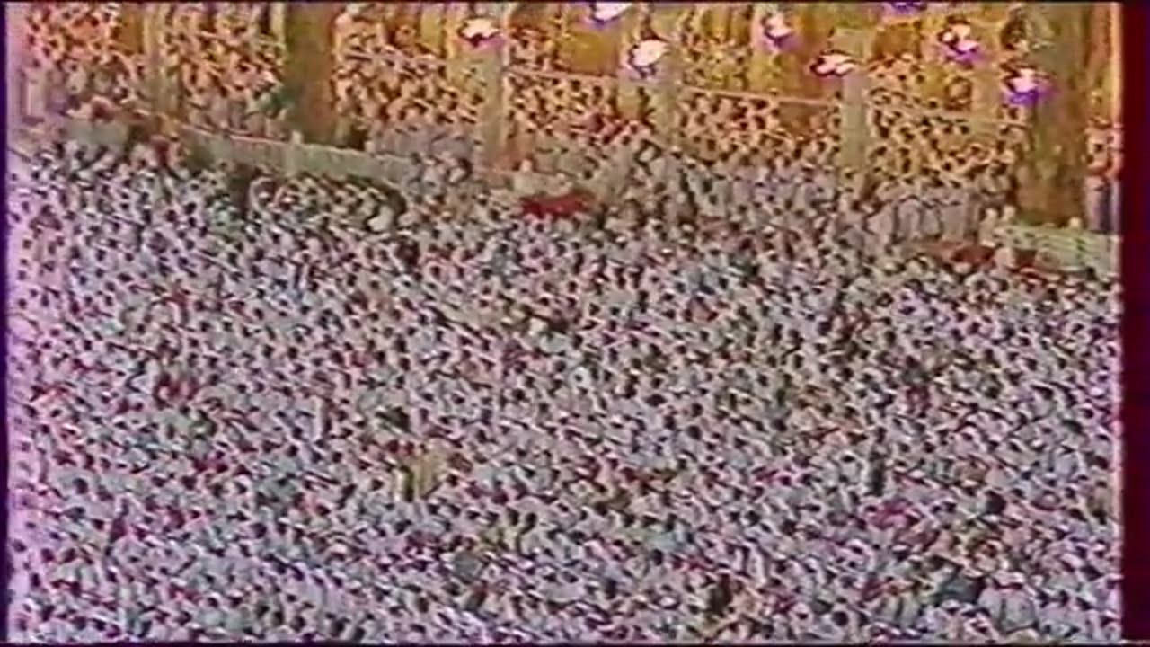 تلاوة من تراويح الحرم المكي من سورتي النمل والقصص الشيخ علي جابر 19-9-1407هـ