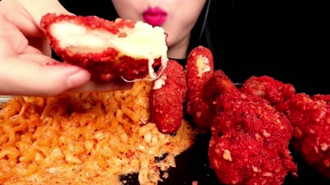 Satisfying Samyang Buldak ASMR – Crunchy Spicy Noodle Mukbang (No Talking!)