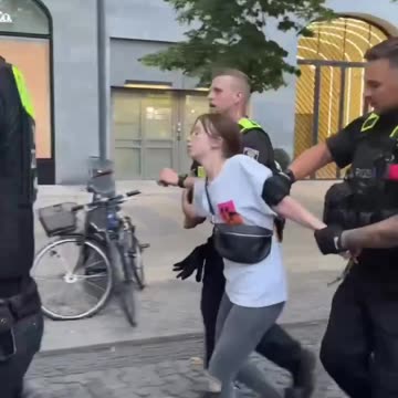 Berlin police arrest a 14-year-old girl in a pro-Palestine protest