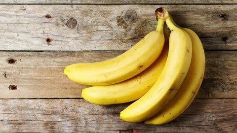 गर्मियों में केला खाने के फायदे #short #health #viarl #trending #fact
