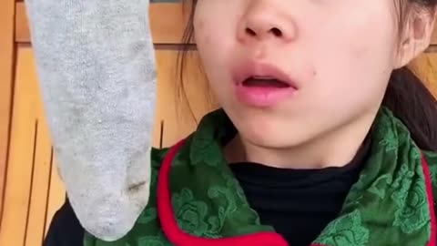 Madan Champa Ko Behos Kar ke bhag nikla