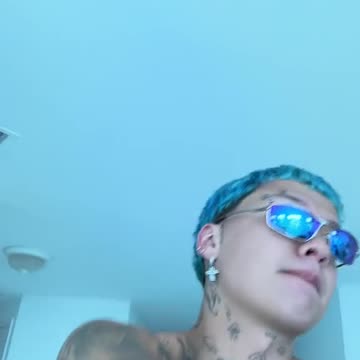 a aprendi a quitar las pecas ahora me falta sacarme este verso de la cabeza !!