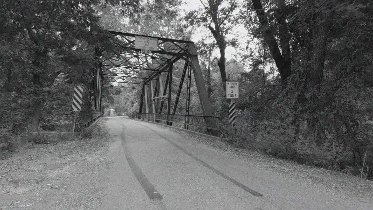 Backroad Biker Adventure - Getten' My Kicks on Route 66