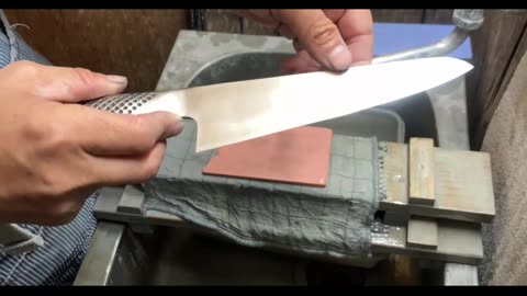 Repairing a deformed all-stainless steel Santoku knife