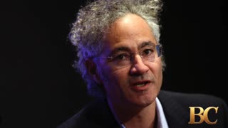 Palantir tops $1 billion in revenue for the first time, boosts guidance