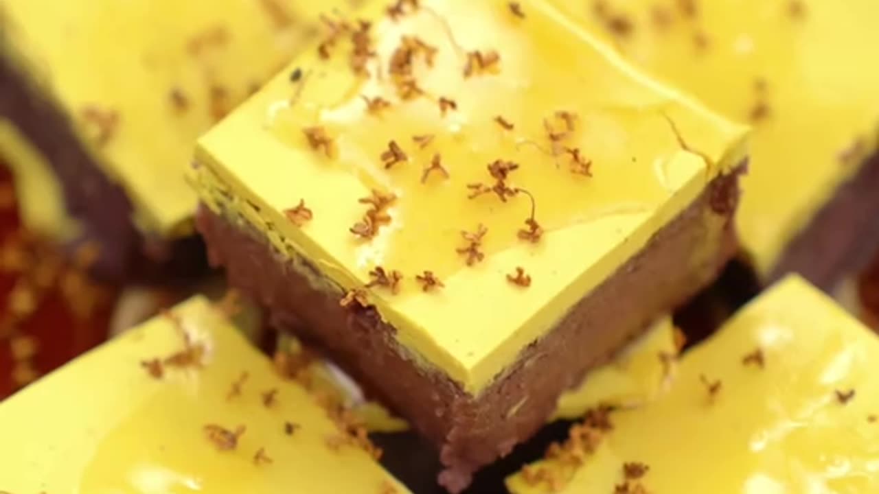 Making cake from pine pollen