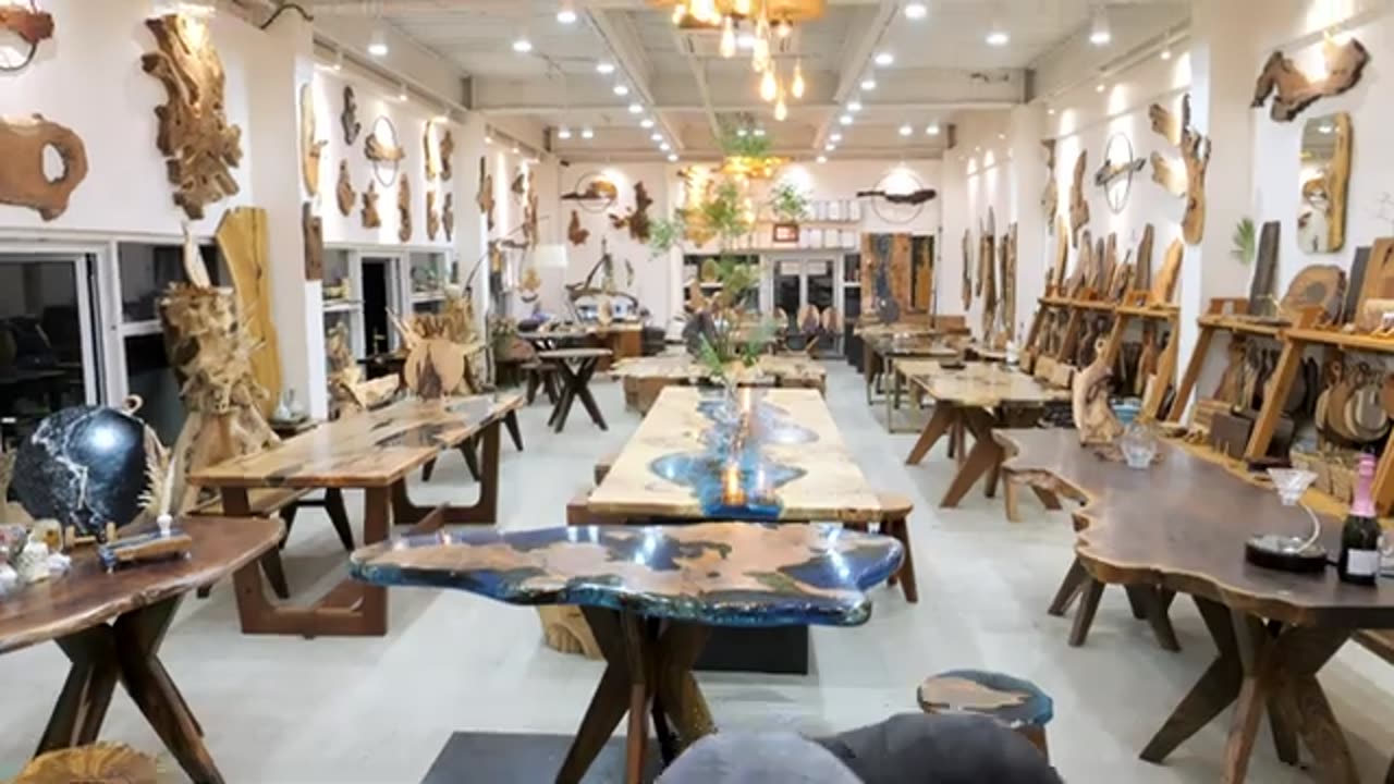 Artist Making Tables with Real Flowers! A Korean Resin Table Where Emotion Meets Technique