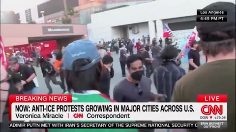 Gavin Newsom và Karen Bass đang dung túng cho các cuộc tấn công vào ICE