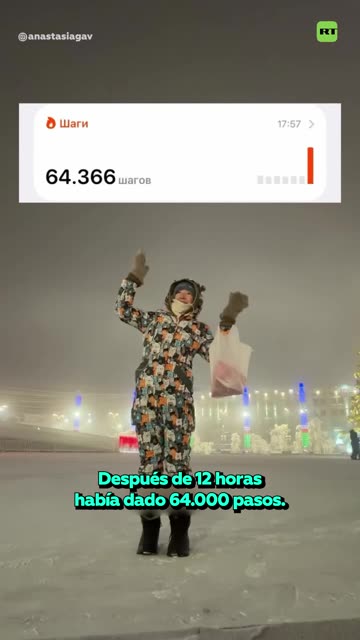 Una joven rusa desafía el frío extremo con 100.000 pasos a -40 °C