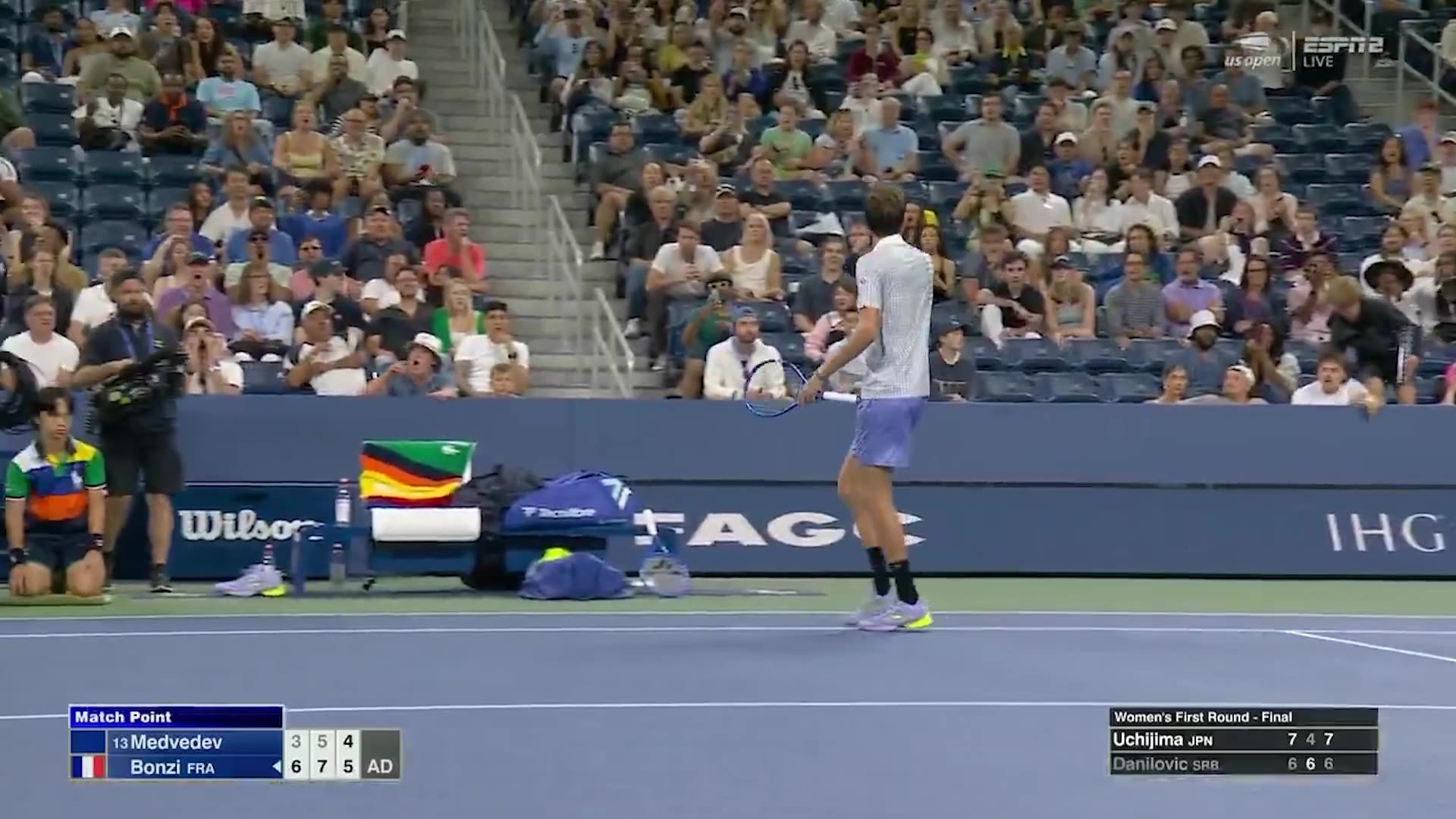 Daniil Medvedev LOSES IT on chair umpire after cameraman sparks WILD US Open delay