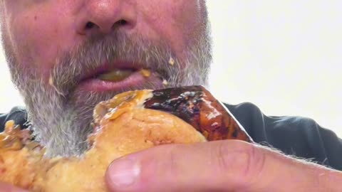 Grubbz: Another Gas Station Burger Win!