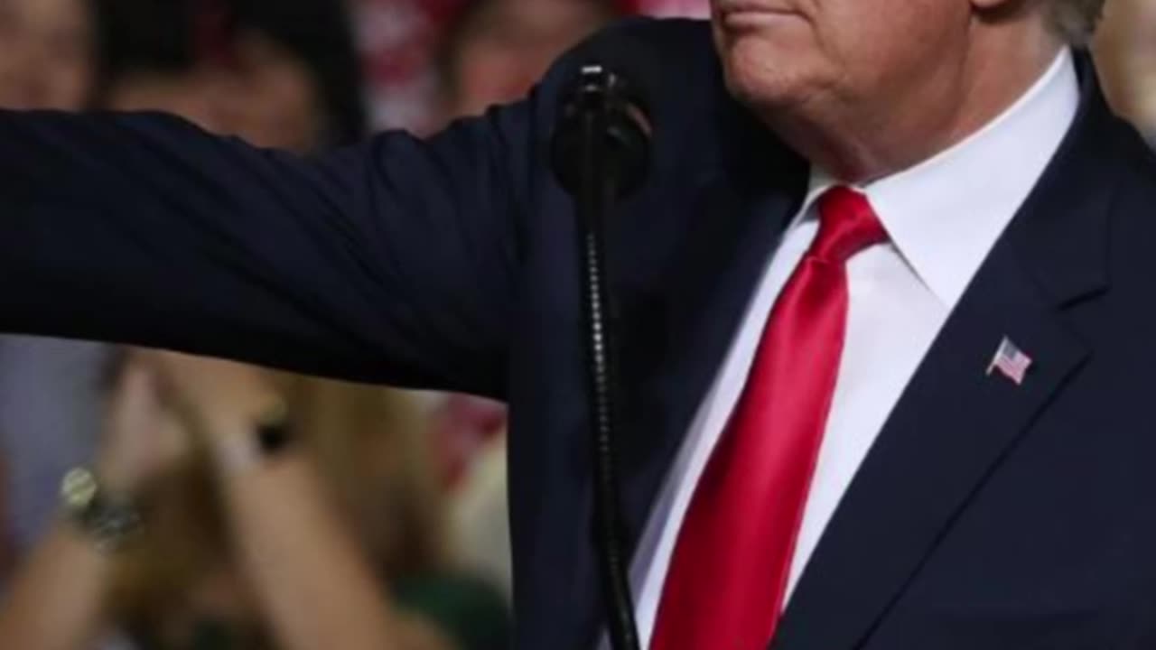 Trump Urges SCOTUS to End Deportation Pause, Backs Alito’s Dissent on Alien Enemies Act