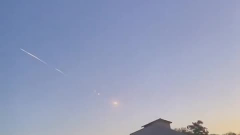 WATCH: Large fireball seen over La Pampa, Argentina.