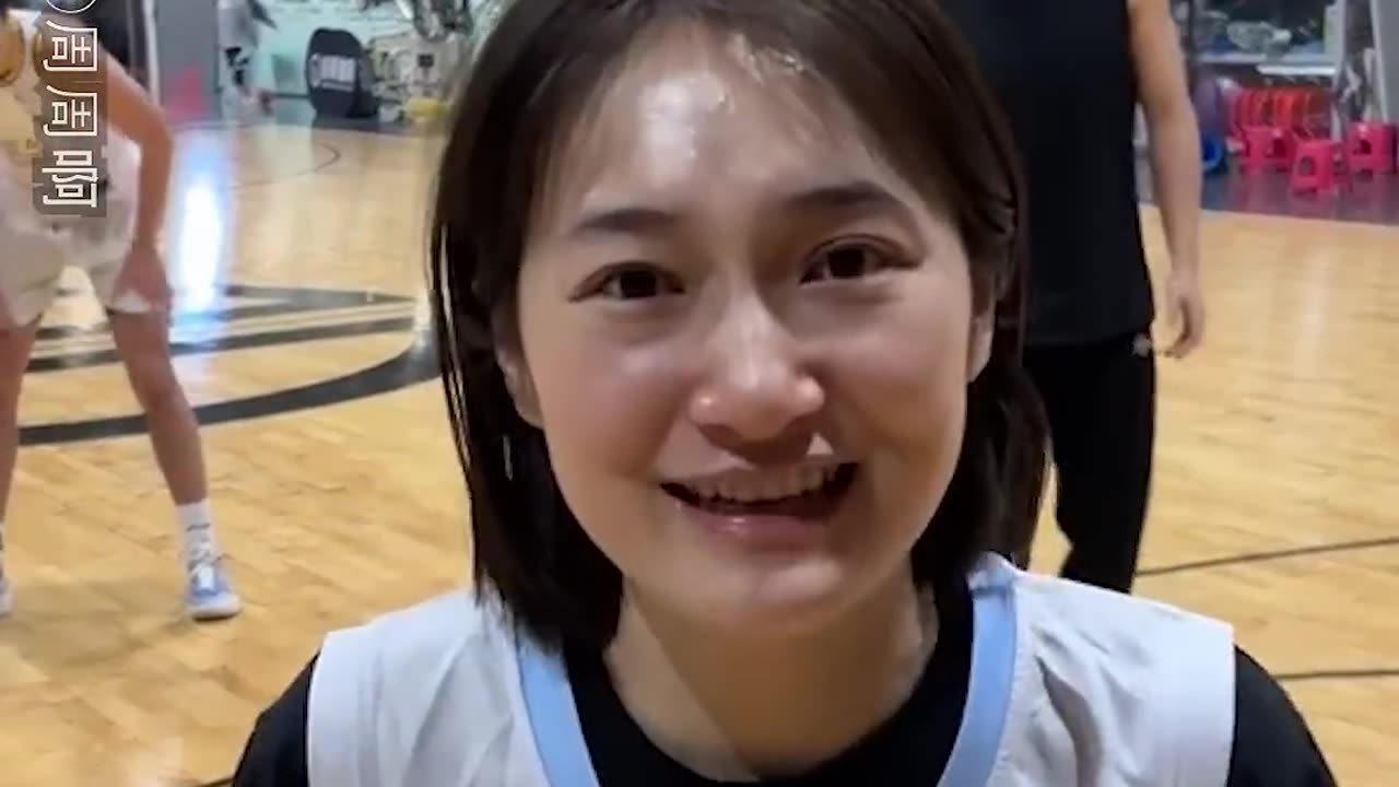 Short Height tried to play Basketball