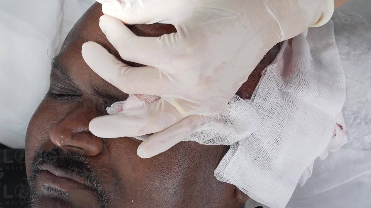 My name is Benedict, i live in United States.