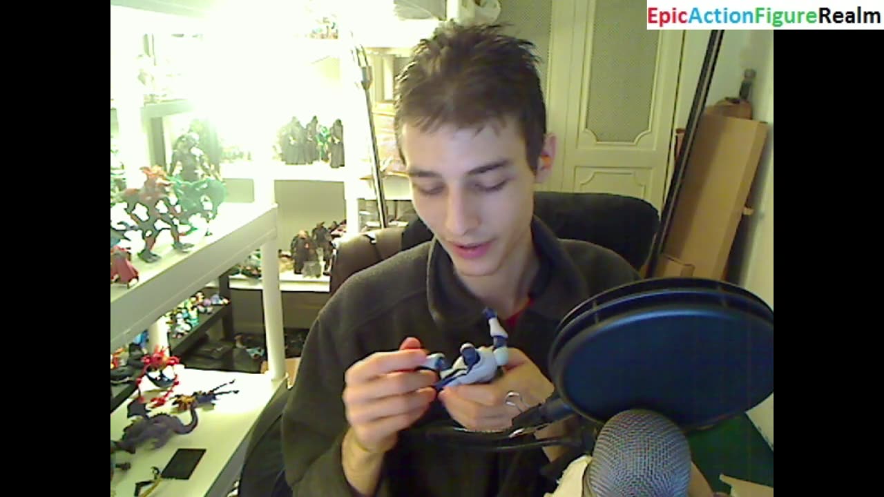 Unboxing The Teenage Mutant Ninja Turtles Foot Gunner Action Figure